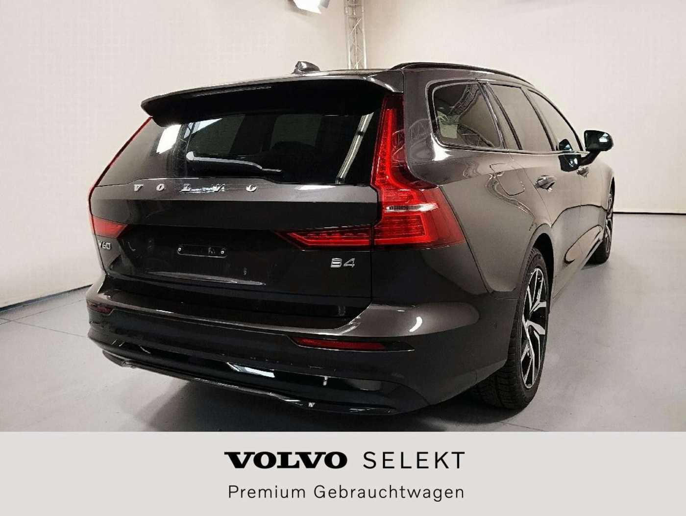 Volvo  Plus Dark*VOLLLED*AHK*ACC*HARMAN*LEDER BEIGE